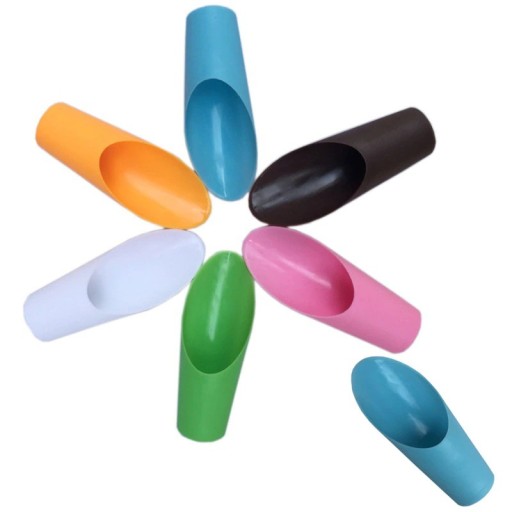 Pá de plástico para transplante