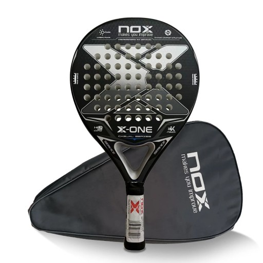 Pala de pádel NOX X-One marco de carbono superficie 3K fibra mango de fibra de carbono funda protectora Negra y gris para jugadores recreativos