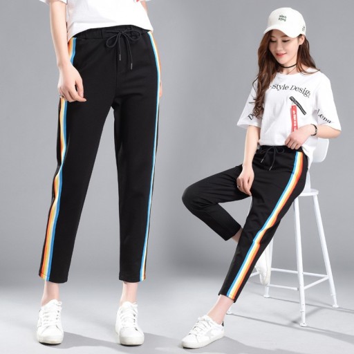 Pantalones deportivos de mujer con rayas de colores
