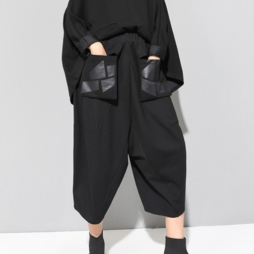 Pantaloni 3/4 da donna con grandi tasche