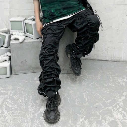 Pantaloni con cordini