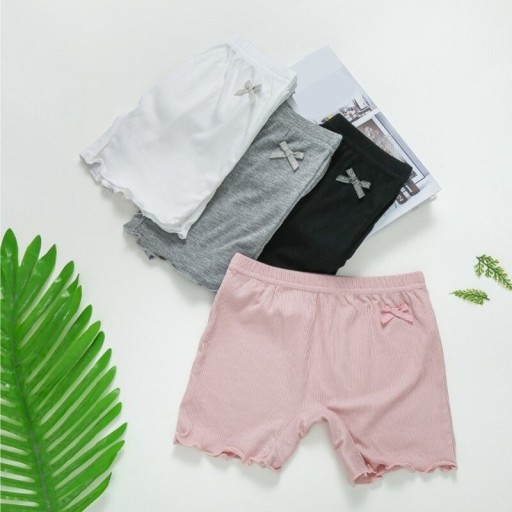 Pantaloni Corti Bambina N688