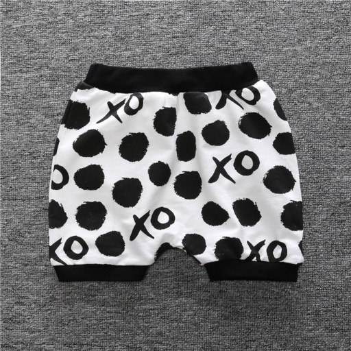 Pantaloni corti da ragazzo con stampa di tris