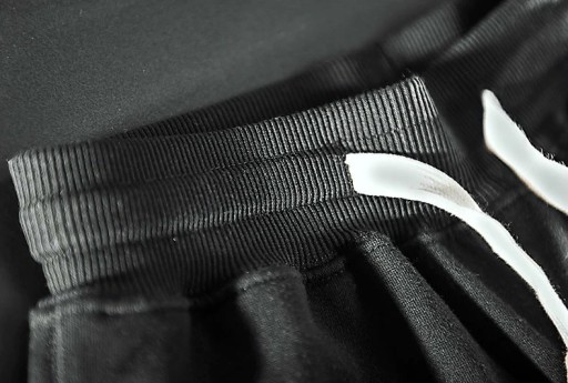 Pantaloni corti da uomo con simbolo cinese