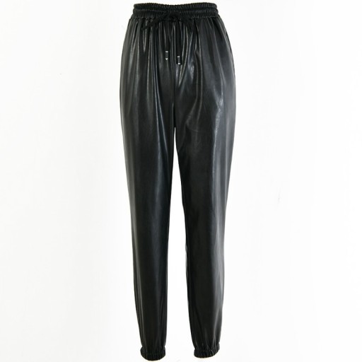 Pantaloni de dama cu cauciuc la talie din piele artificiala