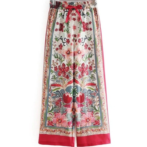Pantaloni florali pentru femei