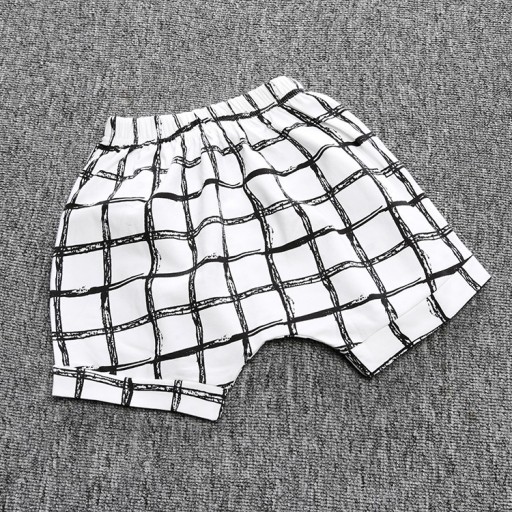 Pantaloni scurți pentru băieți cu cuburi - Alb-negru