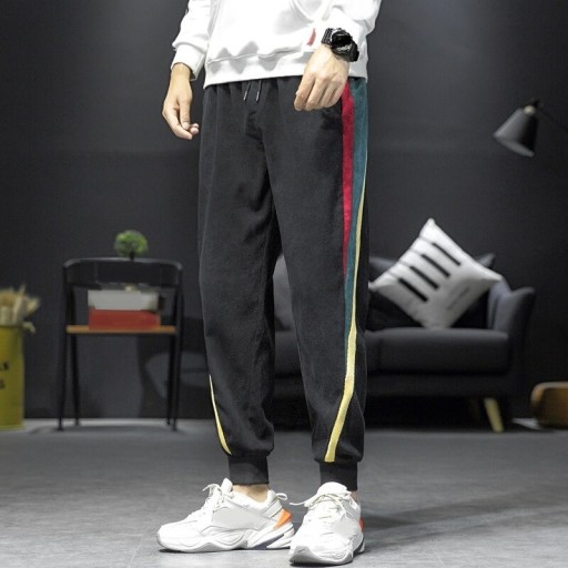 Pantalons de survêtement avec des rayures
