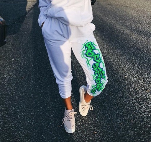 Pantalons de survêtement blancs pour femmes avec imprimé A371