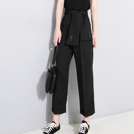 Pantalons femmes avec ceinture décorative