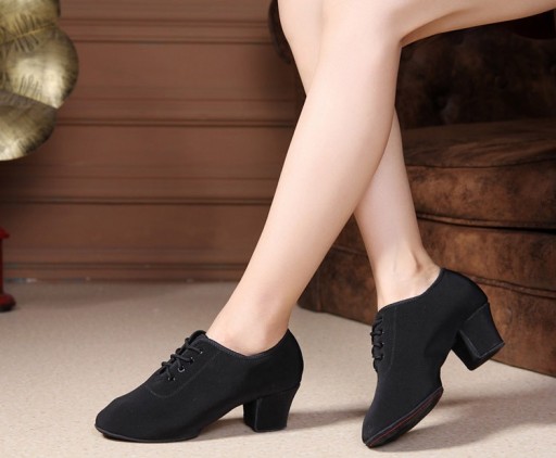 Pantofi de dans pentru femei 82014