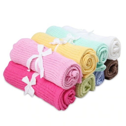 Pătură tricotată pentru copii E434