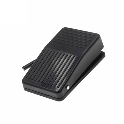 Pédale de commande FS-01 à retour automatique SPDT 1 NO et 1 NC 250 V 10 A 99,5 x 60,8 x 33,6 mm noire pour le contrôle des soudeuses et des machines