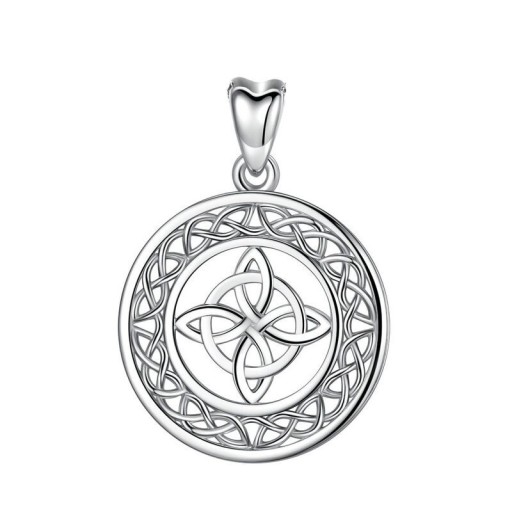 Pendent D689