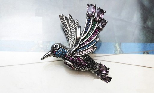 Pendentif colibri pour femme D626