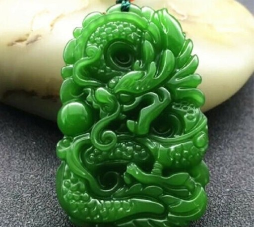 Pendentif dragon