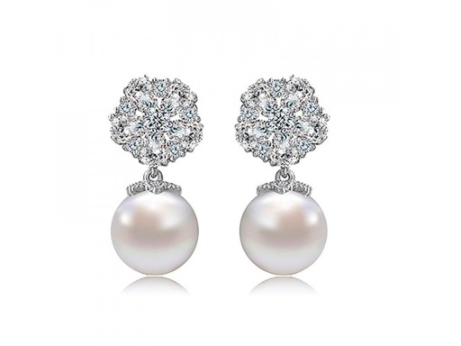 Pendientes de mujer con perlas y circonitas