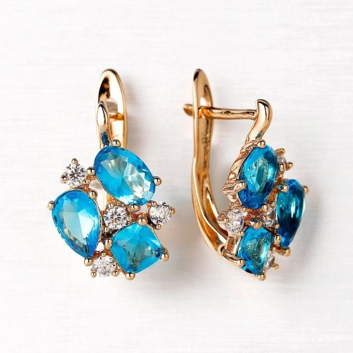 Pendientes de mujer con piedras