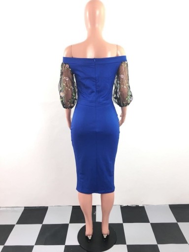 Φόρεμα τύπου pencil με ρίγες στους ώμους