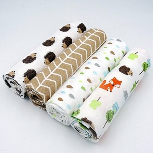 Pieluszka dla niemowląt 4 szt. E437