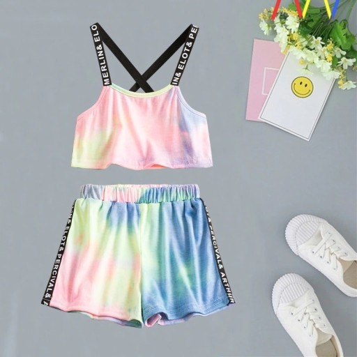 Pigernes regnbuetop og shorts L1450