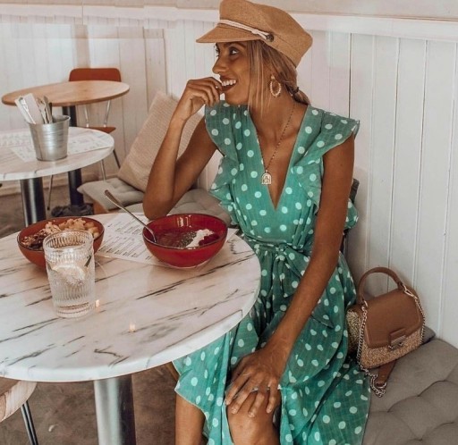 Pilkullinen kesämekko
