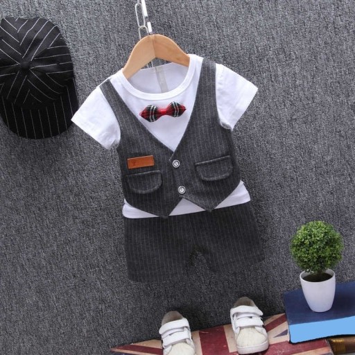 Pojk T-shirt med väst och shorts L1141