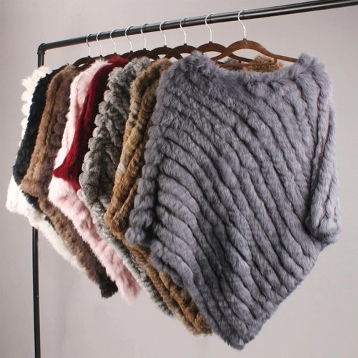 Poncho pour femmes en fourrure de lapin P2256
