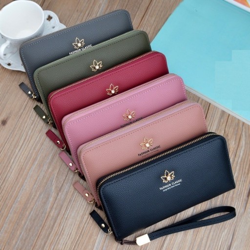 Portafoglio da donna in pelle con biglietto M355