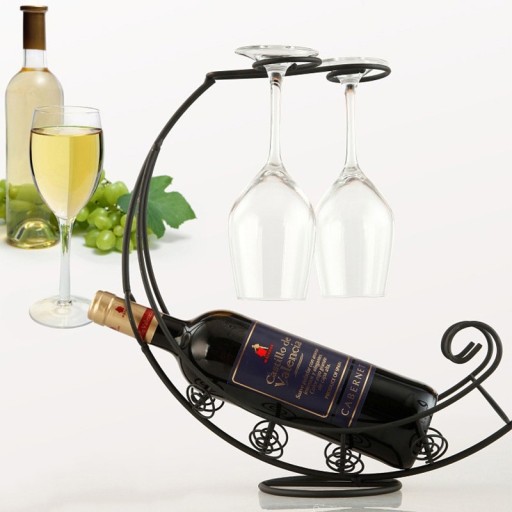 Porte-bouteilles et verres
