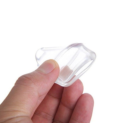 Protezione angoli a forma di cuore 4 pz