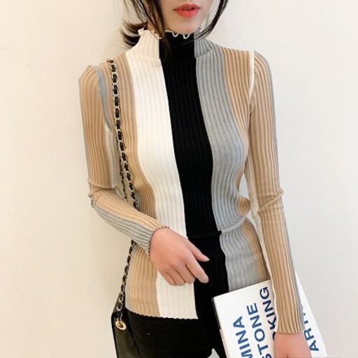 Pull à col roulé rayé pour femmes A64