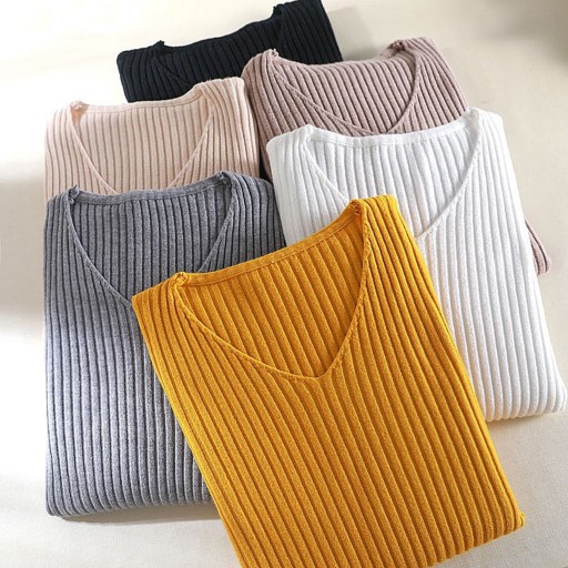 Pull en tricot pour femmes avec décolleté