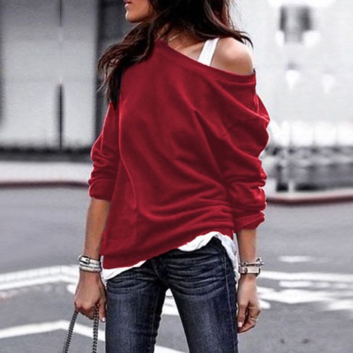 Pull femme à épaule tombante