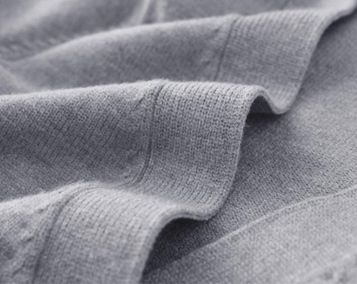 Pull femme avec boutons G301