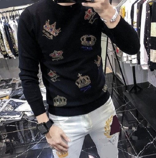 Pull pour homme avec des couronnes