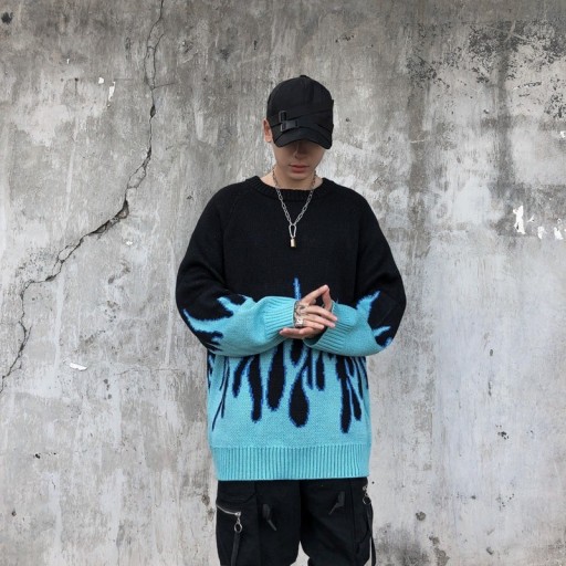 Pull pour homme avec des flammes