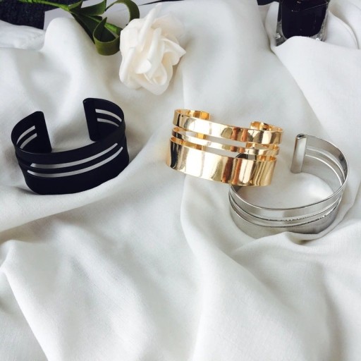 Pulseira aberta feminina H667