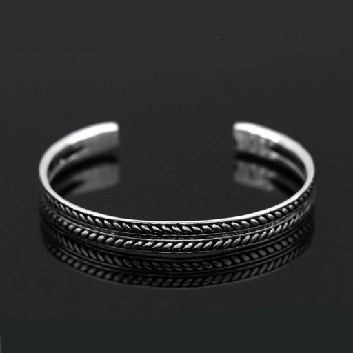 Pulseira aberta rígida para senhora