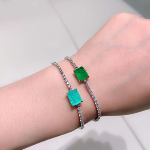 Pulseira feminina com pedra