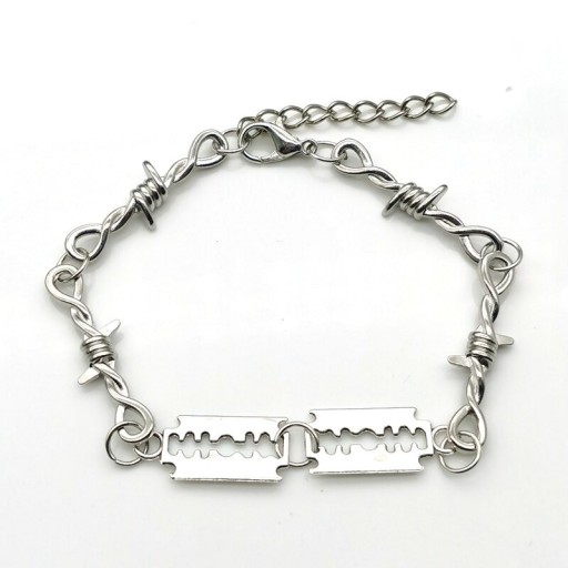 Pulsera de alambre de púas con hojas de afeitar