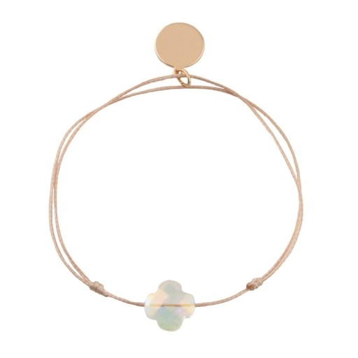 Pulsera de hilo con piedra