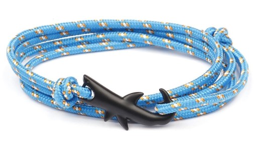 Pulsera de hilo multicapa con forma de tiburón