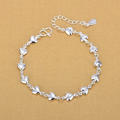 Pulsera de mujer con corazones P176