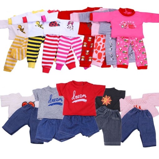 Pyjamassæt til en dukke