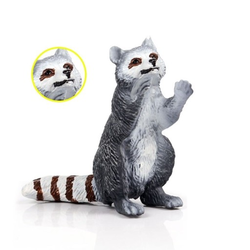 Raccoon Figurine E16