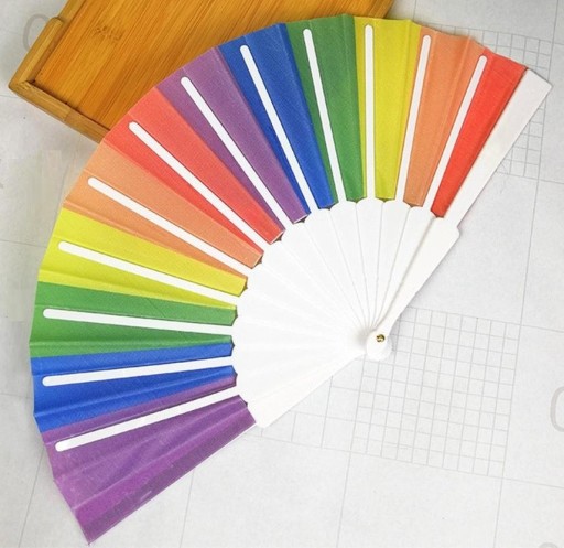 Regnbue-fan