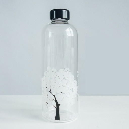 Reiseflasche mit Kirsche