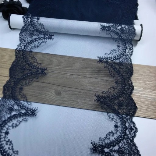 Rete in pizzo ricamato 33 x 91 cm Pizzo in poliestere con motivo floreale Tessuto decorativo per cucire abbigliamento decorazioni DIY