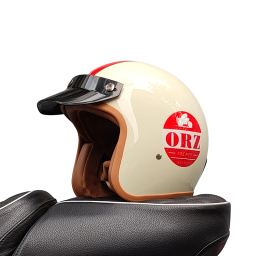 Retro kask motocyklowy beżowy z czerwonym logo Stylowy kask otwarty Materiał ABS Wygląd vintage Otwory wentylacyjne Wygodna podszewka